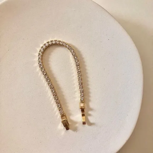 18K Gold Plated Princess Cut Square Diamond CZ Tennis Bracelet - Picture 4 of 5